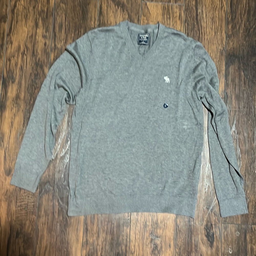 Abercrombie V Neck sweater